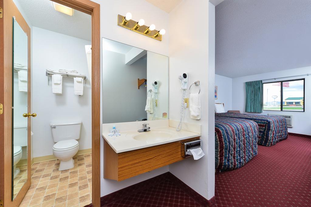 Travelodge By Wyndham Spearfish Szoba fotó