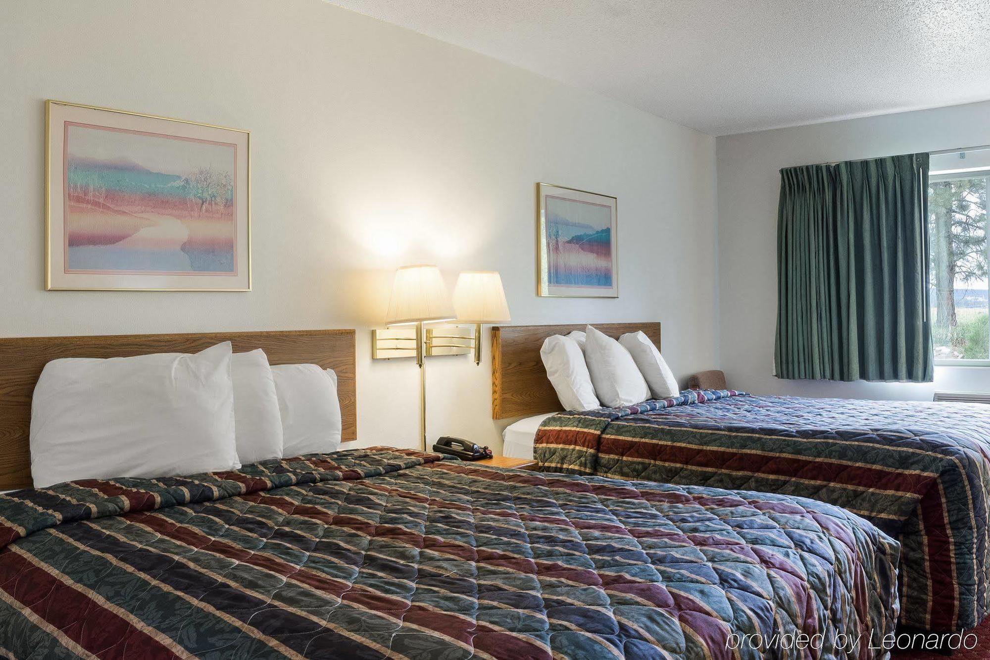 Travelodge By Wyndham Spearfish Kültér fotó